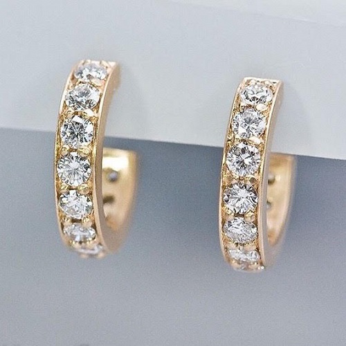 Gadai berlian di pajak gadai kami